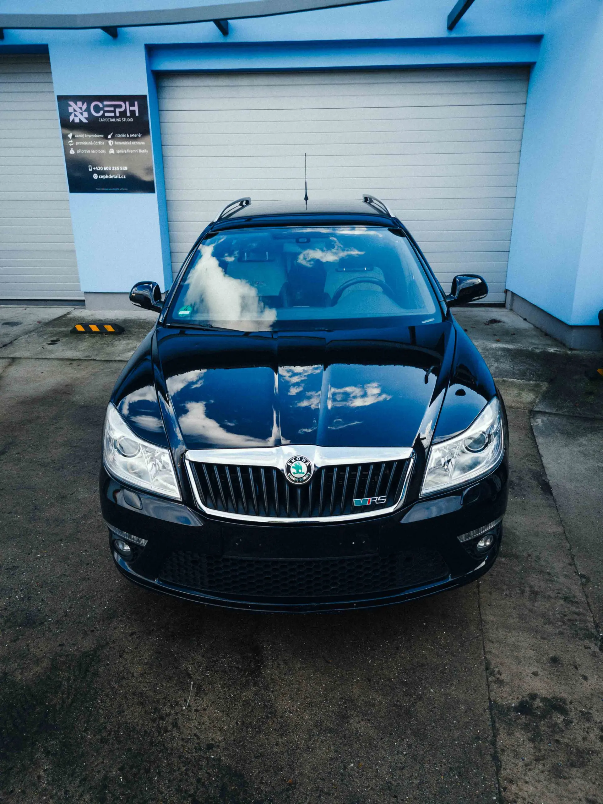 Auto v detailing studiu