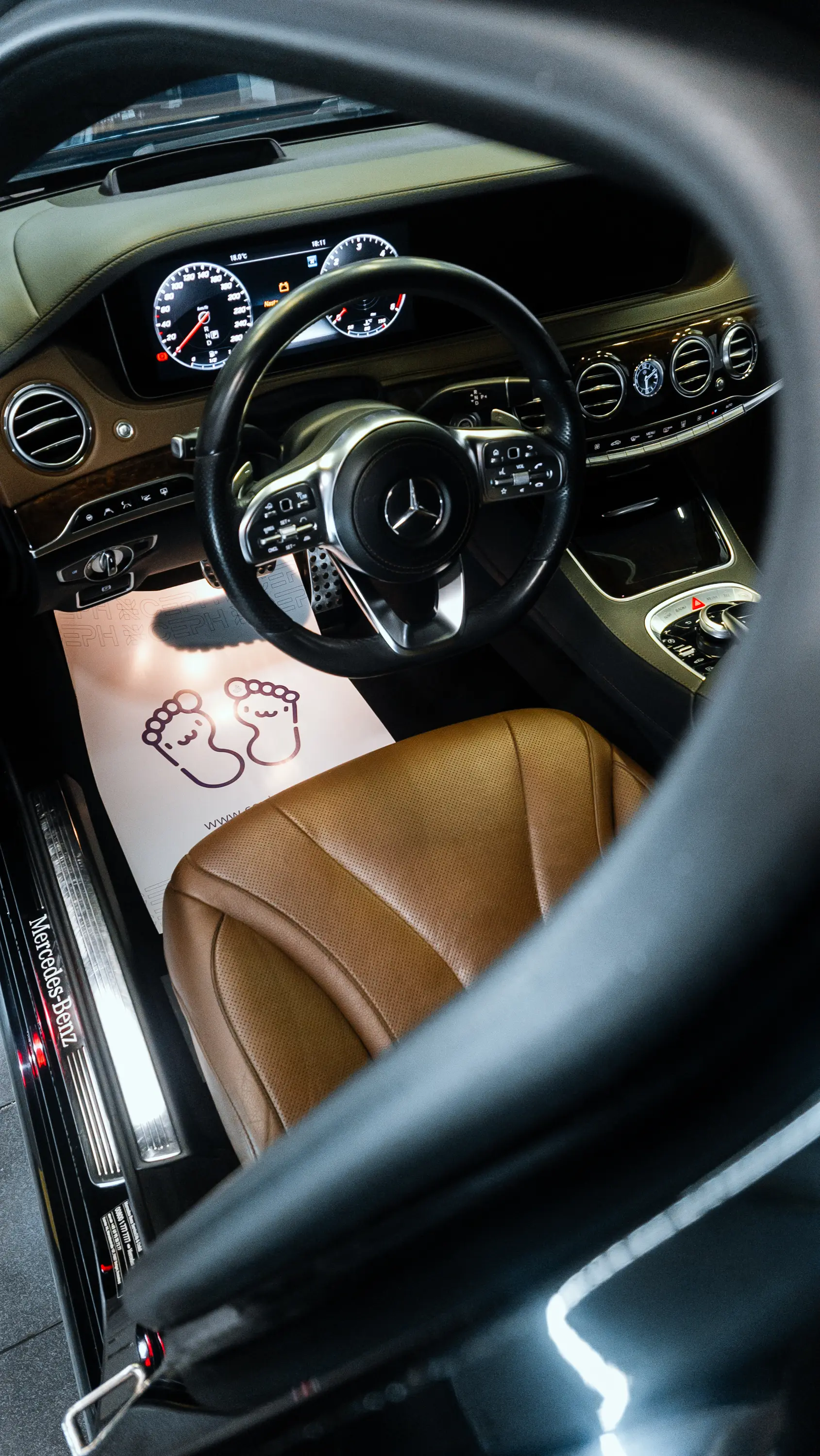 Náhled ukázky Mercedes-Benz S-Class