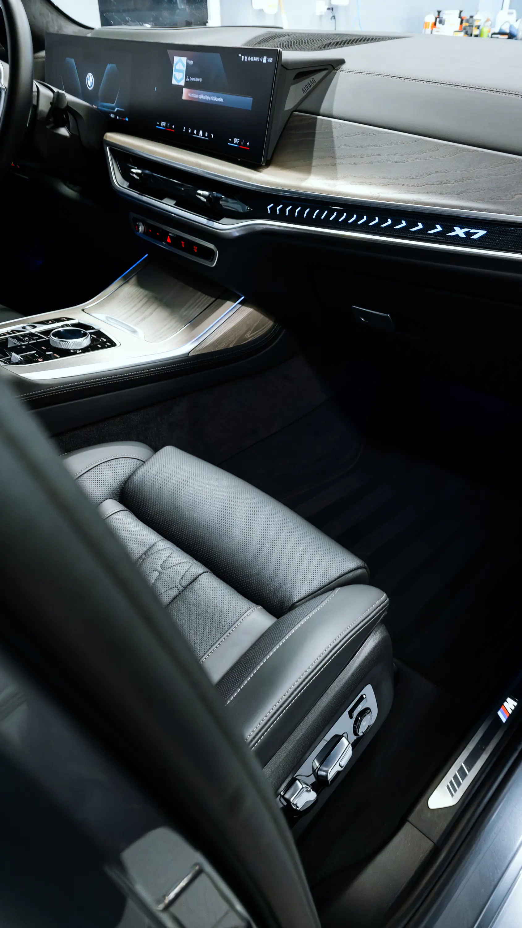 Auto v detailing studiu