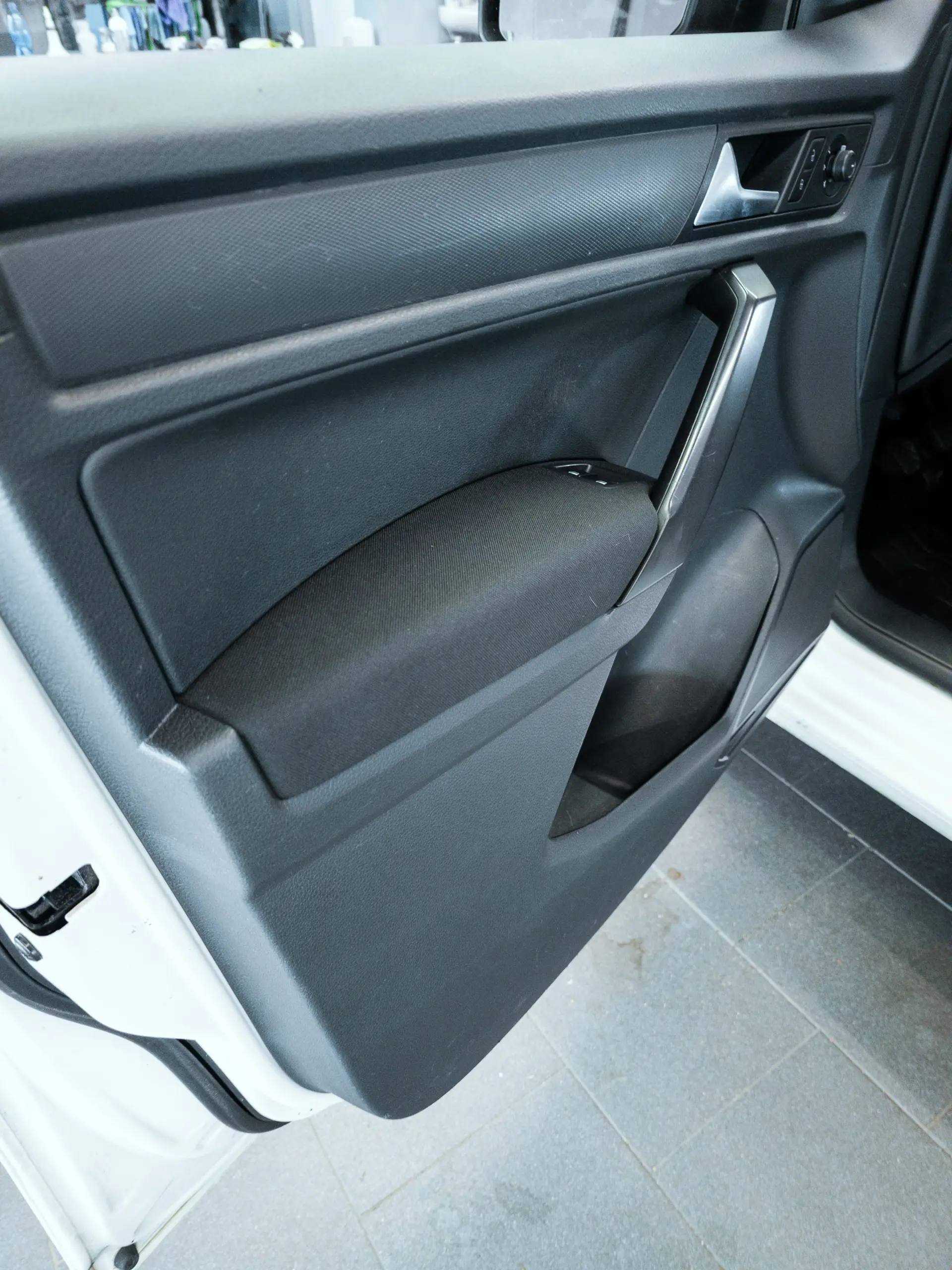 Auto v detailing studiu