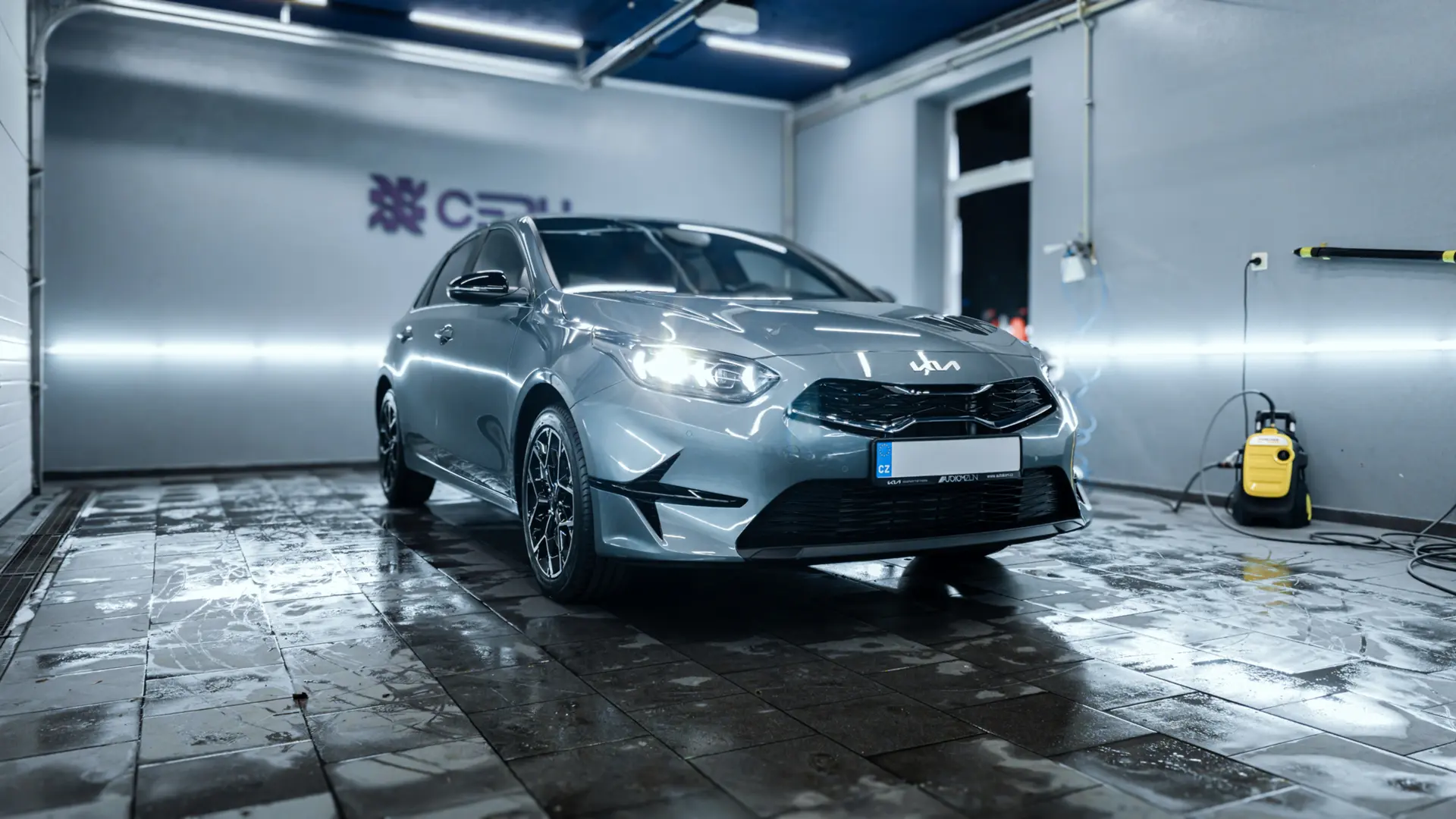 Auto v detailing studiu