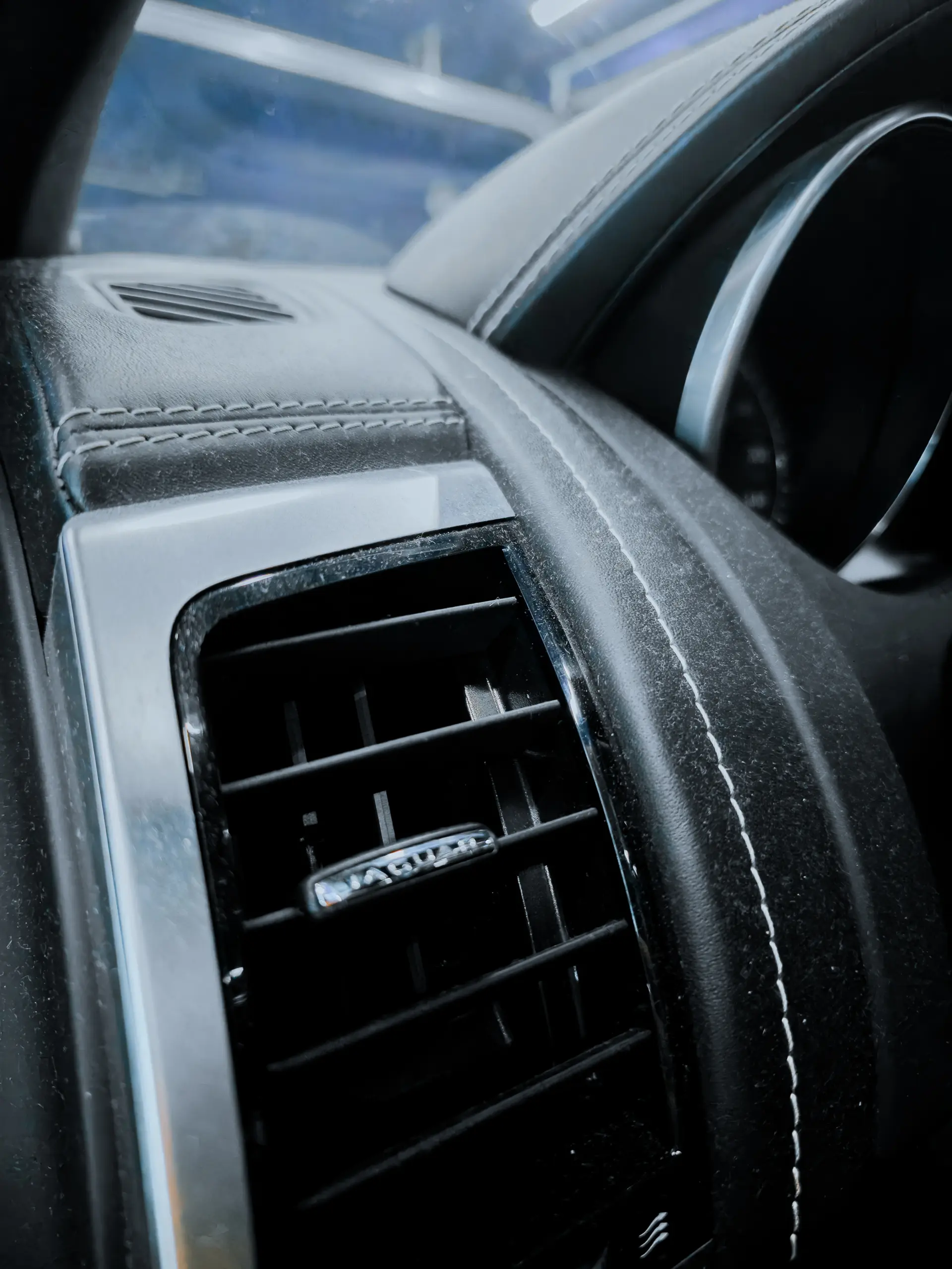 Auto v detailing studiu