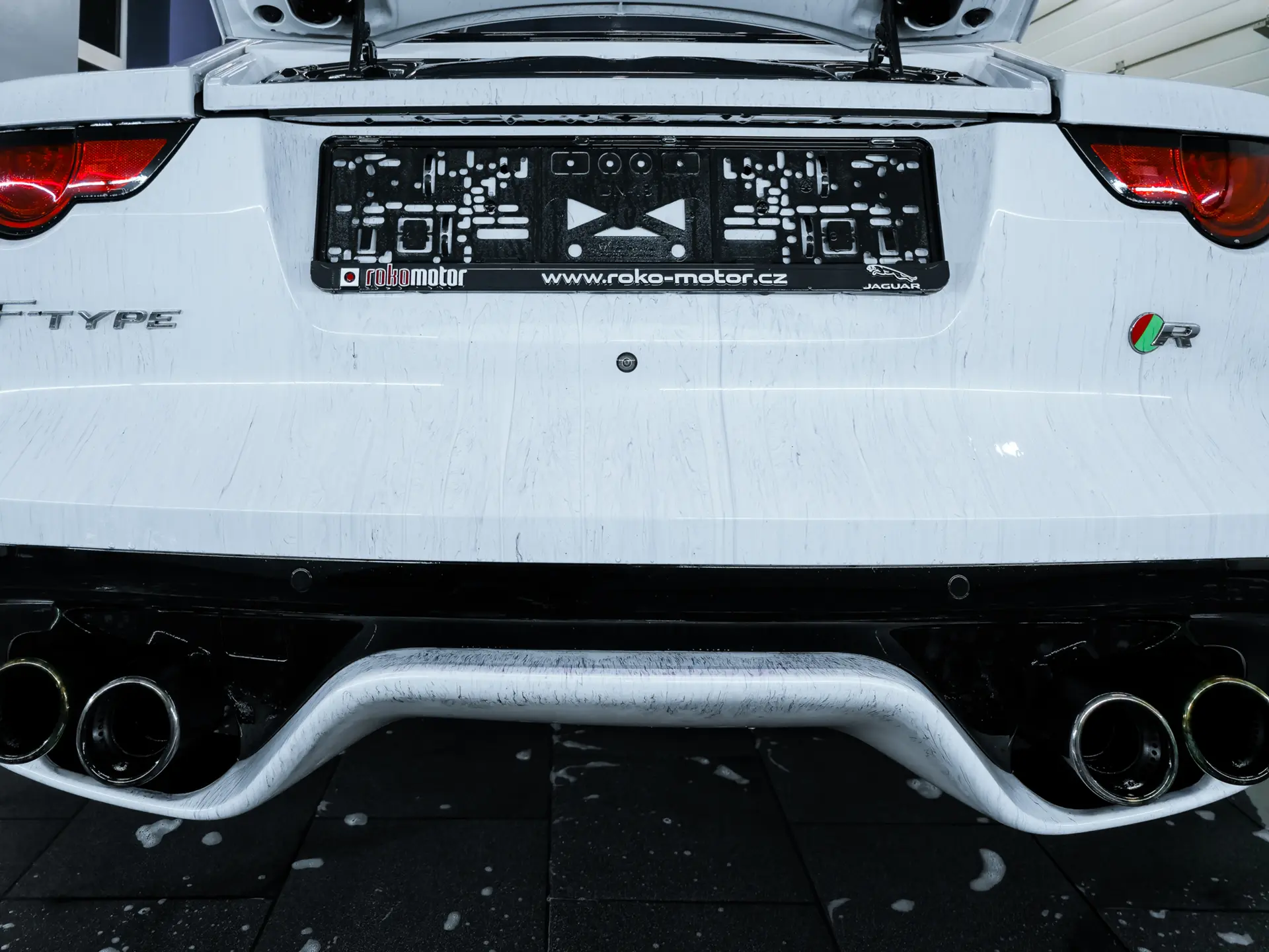 Auto v detailing studiu