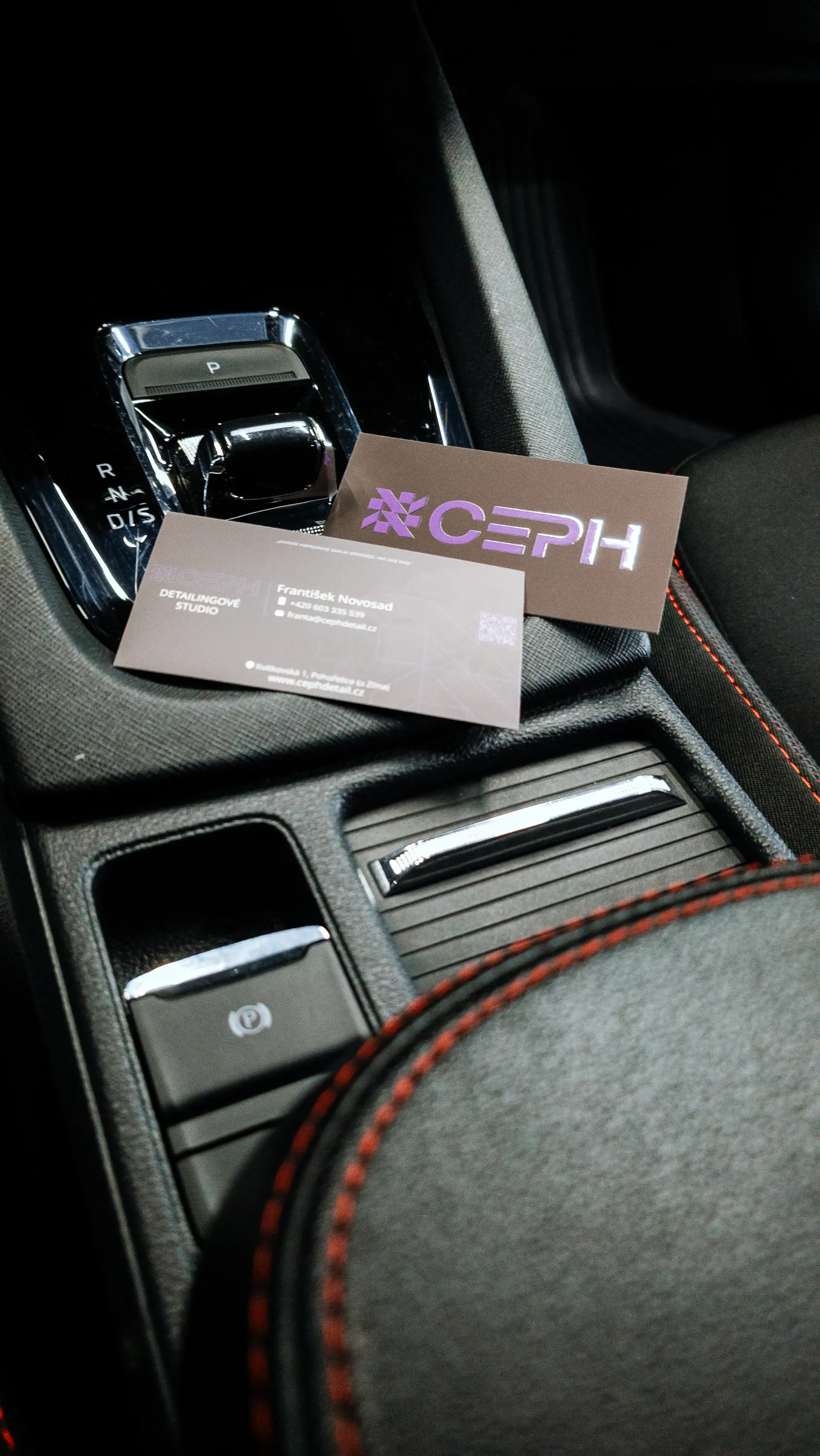 Auto v detailing studiu