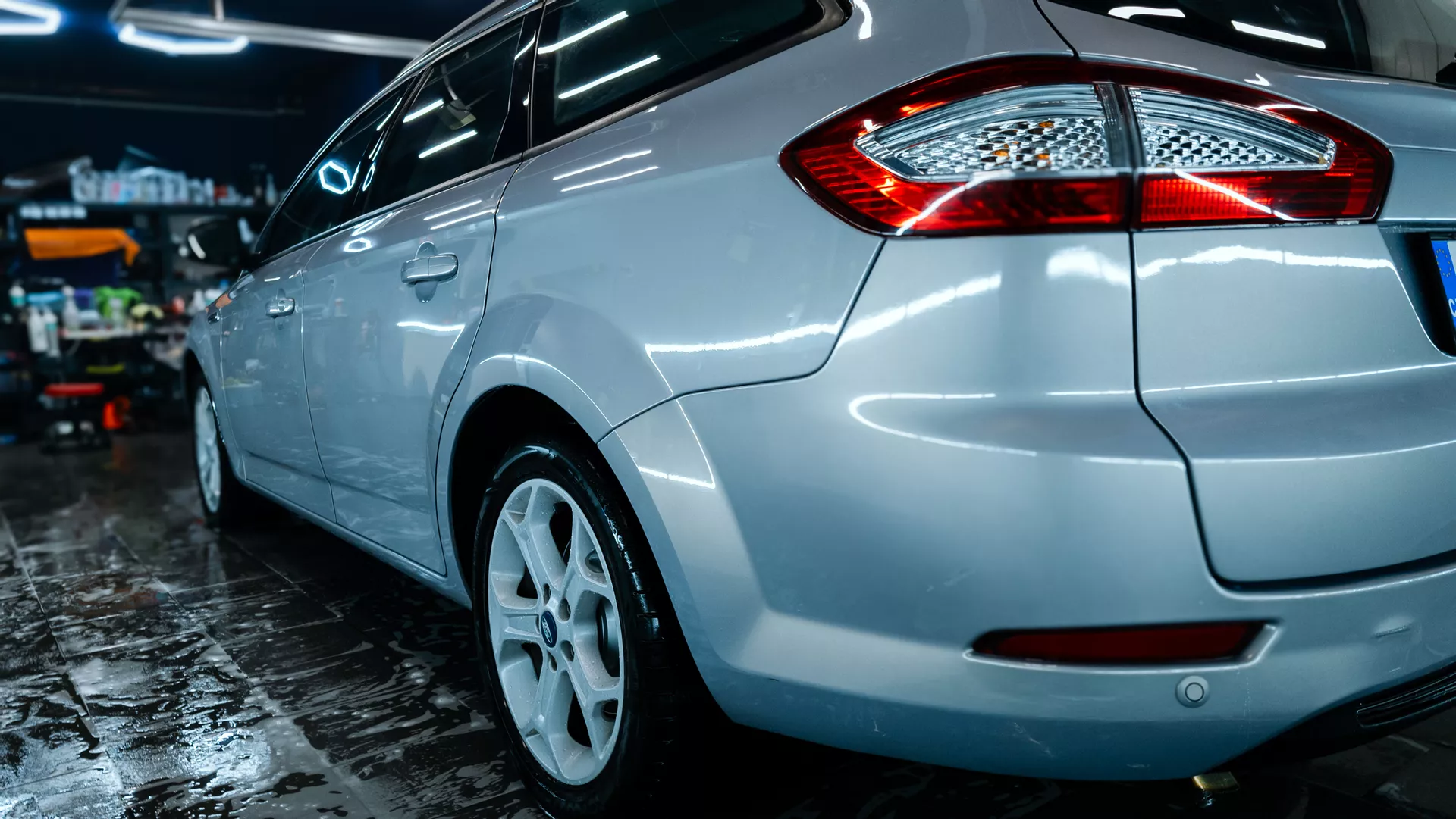 Auto v detailing studiu