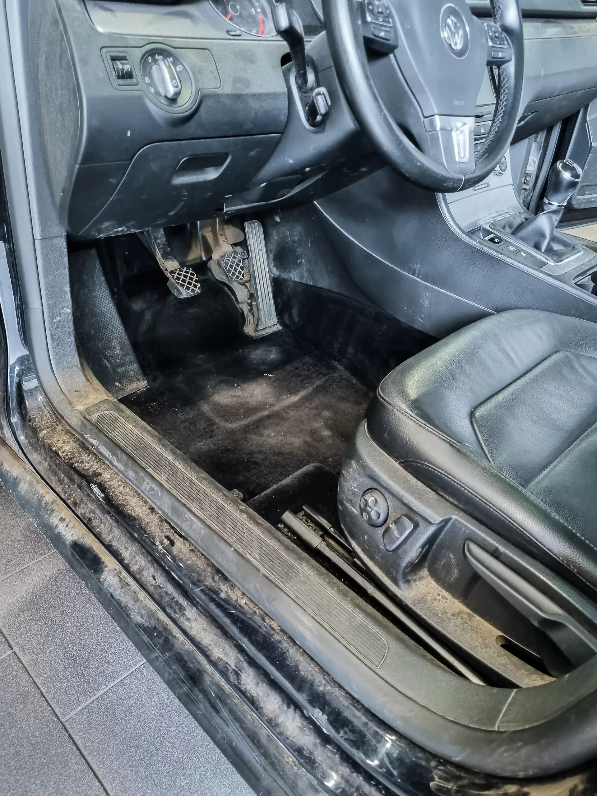 Auto v detailing studiu