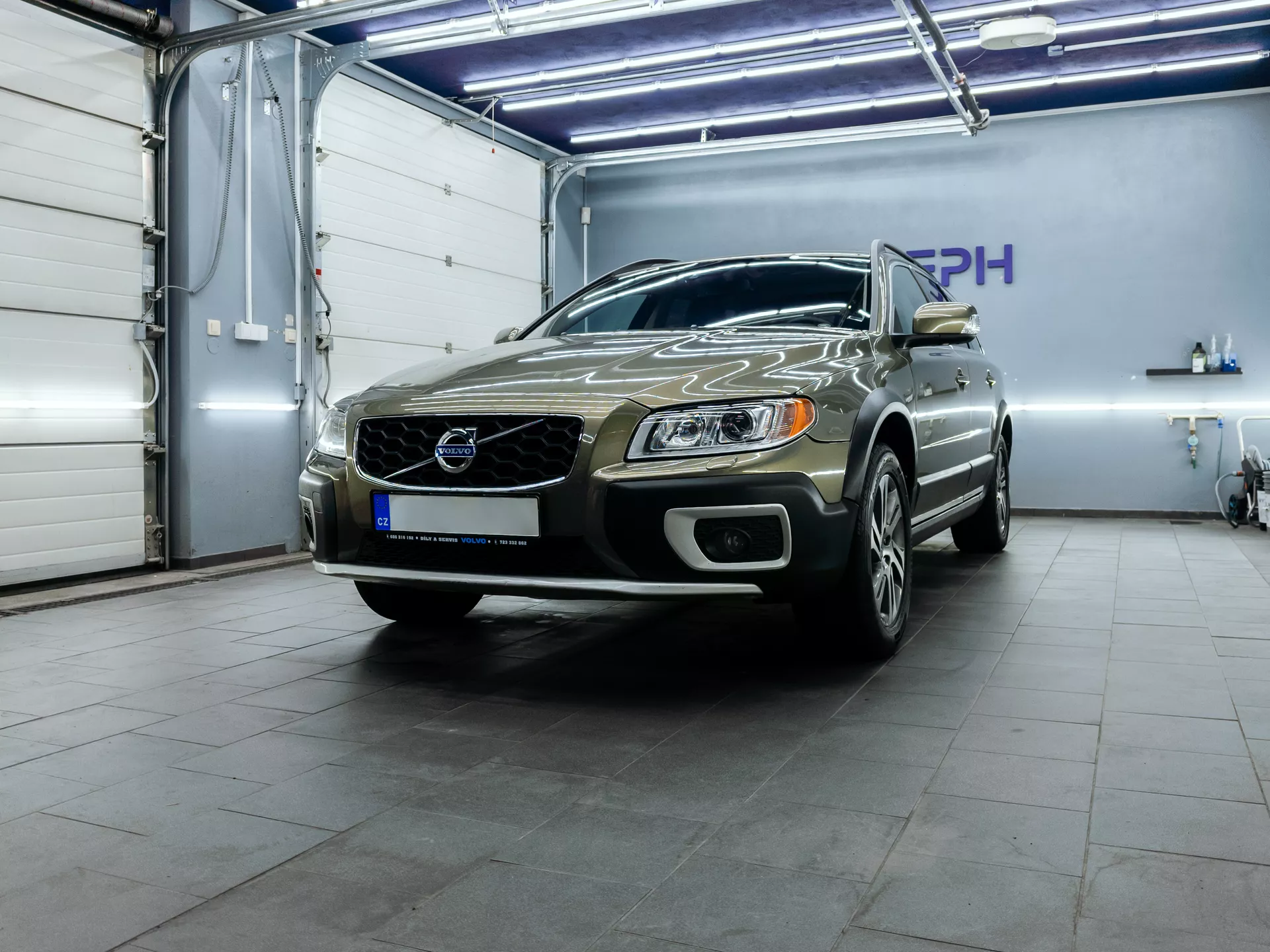 Volvo XC70